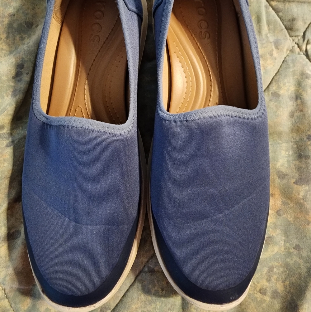 Crocs Comfort Fit Stretch Slip-Ons Size 8